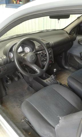 Corsa prata 2001 Felipe * - Foto 4
