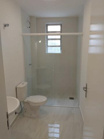 Vende-se apartamento central de 1 dormitório com garagem, Pelotas - Foto 6