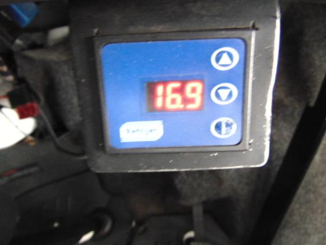 VOLKSWAGEN KOMBI FURGAO 1.4Mi(TotalFlex) 4P 2014 - Foto 11