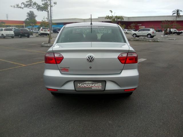VW Novo Voyage 1.6 - Foto 6