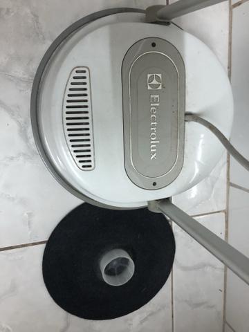 Enceradeira Electrolux B60 - 127v. Pouquíssimo Usada - Foto 4