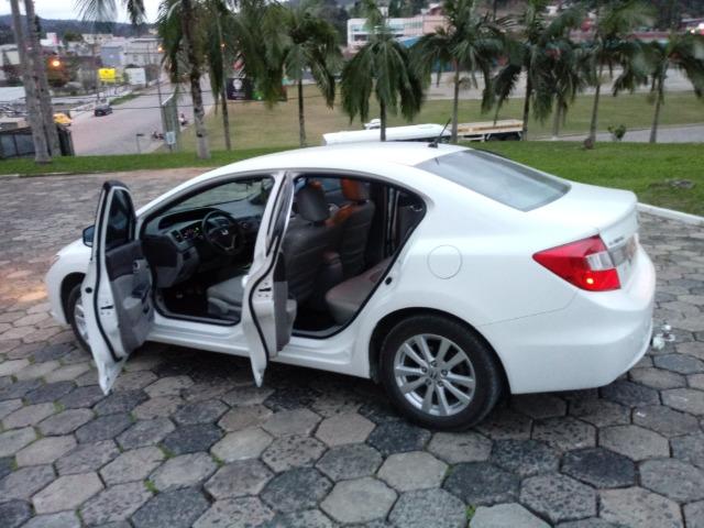 Honda Civic Lxs 1.8 Branco - Baixo KM - Foto 5