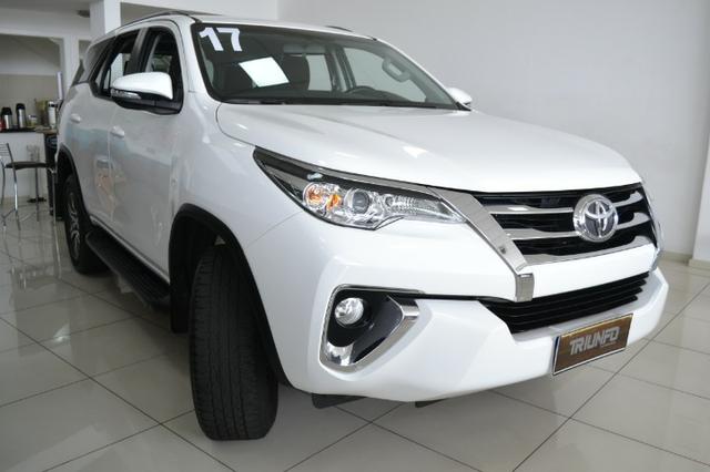 Hilux SW4 SR 2.7 4X2 Flex AUT - 2017 - Foto 2
