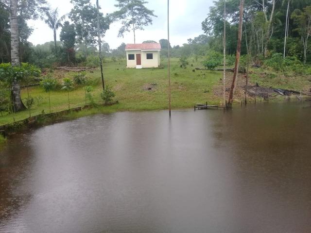 Vende-se Chácara Sentindo Acre,Com Água Natural