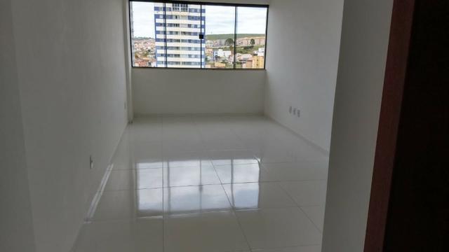 Ótimo Apartamento p/ venda, no bairro Candeias - Foto 6