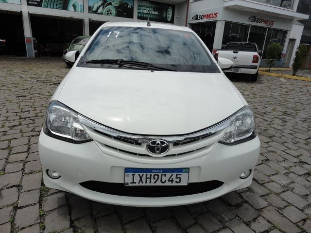 Toyota Etios impecável - Foto 10