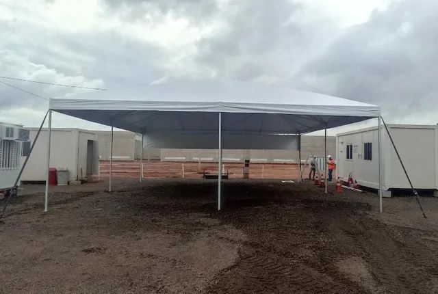 Tenda Piramidal 10x10 Em Promoção!! - Foto 2