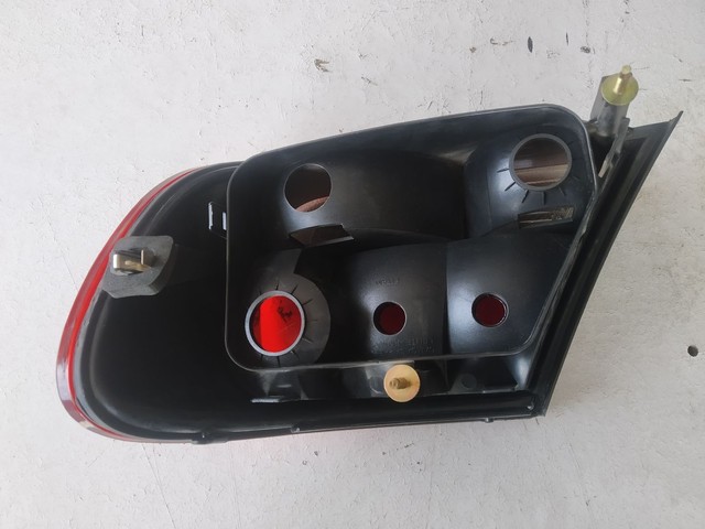 Lanterna VW gol G5 esquerda avista - Foto 5