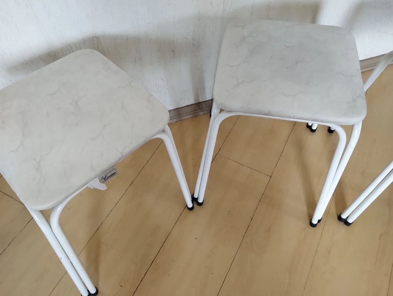 Kit 04 Bancos baixos estofados  - Foto 3