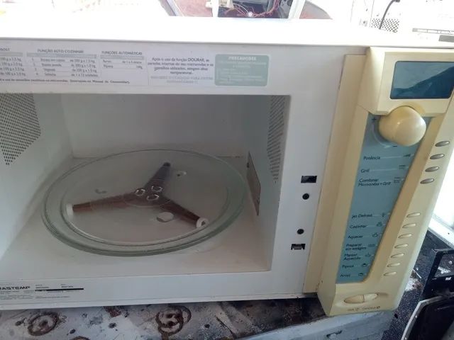 Microondas Brastemp 27 litros grill