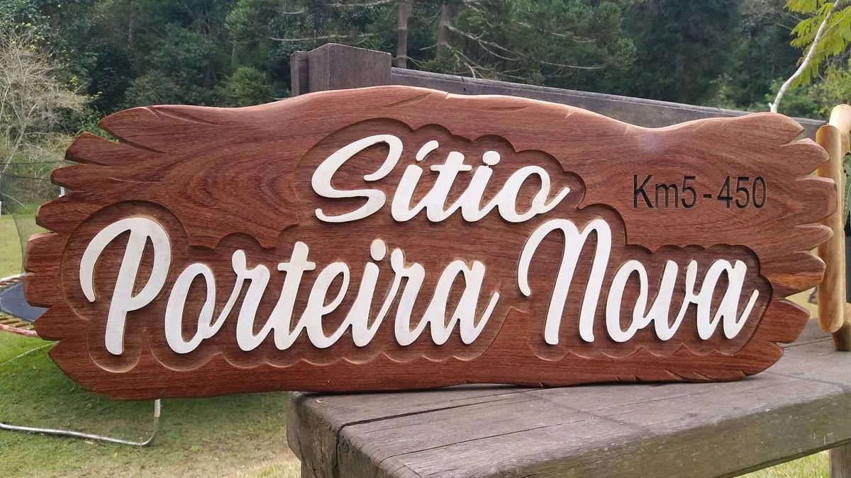 Placa de sítio madeira nobre 