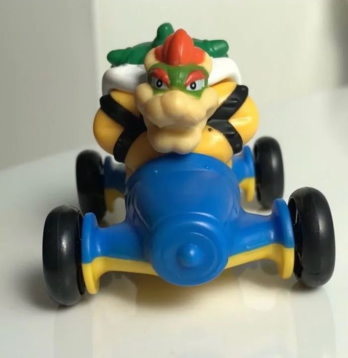 bowser koopa - mario kart (com adesivos)