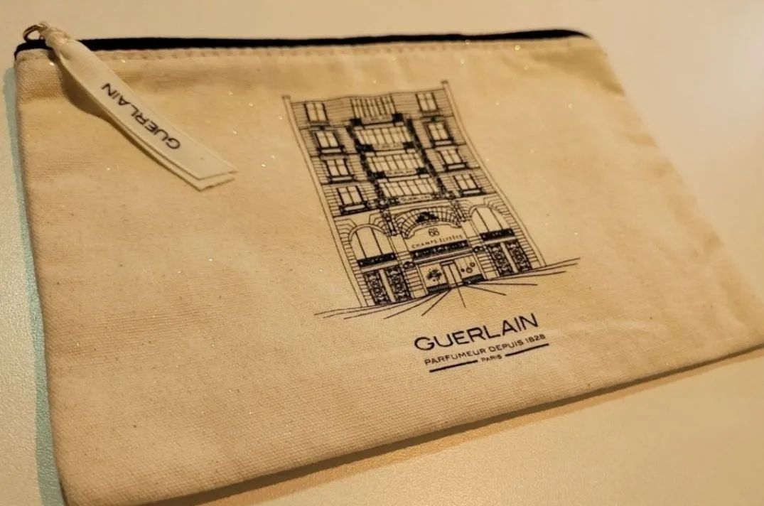 Necessaire de tecido da Guerlain novo - Foto 4