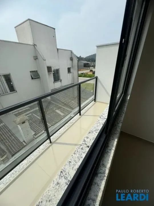 SOBRADO - MEIA PRAIA - SC - Foto 3