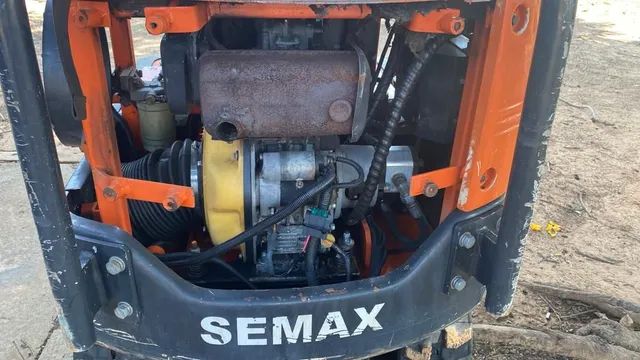 Mini escavadeira ano 2018 - Foto 6