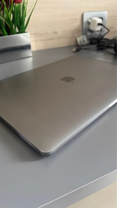 Macbook Pro 15 16gb Ram 1tb Ssd Modelo A1707 2016 - Foto 3