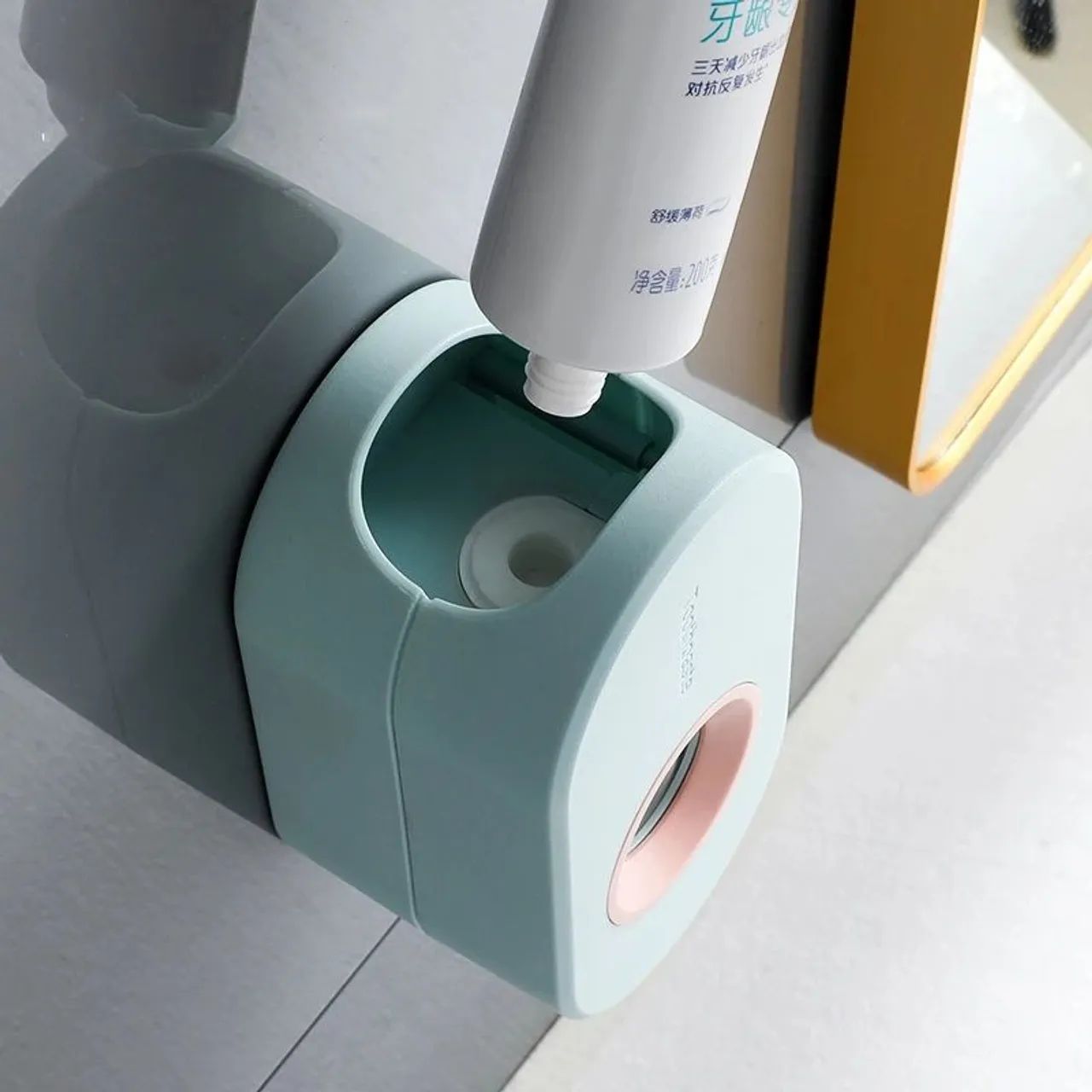 Conjunto de espremedor de pasta de dentes automático adesivo fixado na parede 