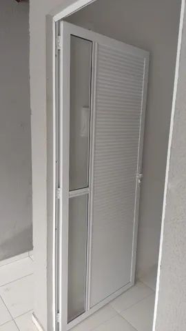 Alumínio express. Porta, portão, box para banheiro, janela, corrimão, vidro temperado 