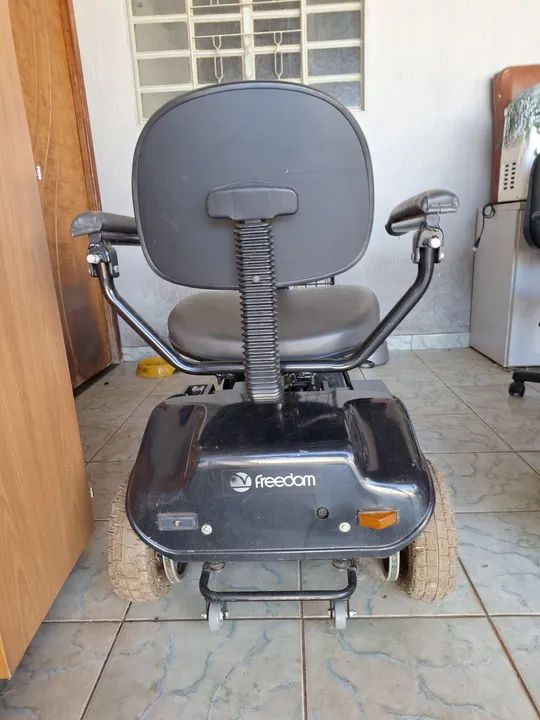 Carrinho elétrico para idosos e deficientes  - Foto 5