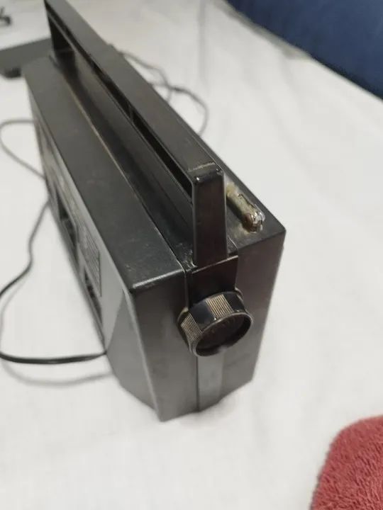 Rádio antigo - Foto 5