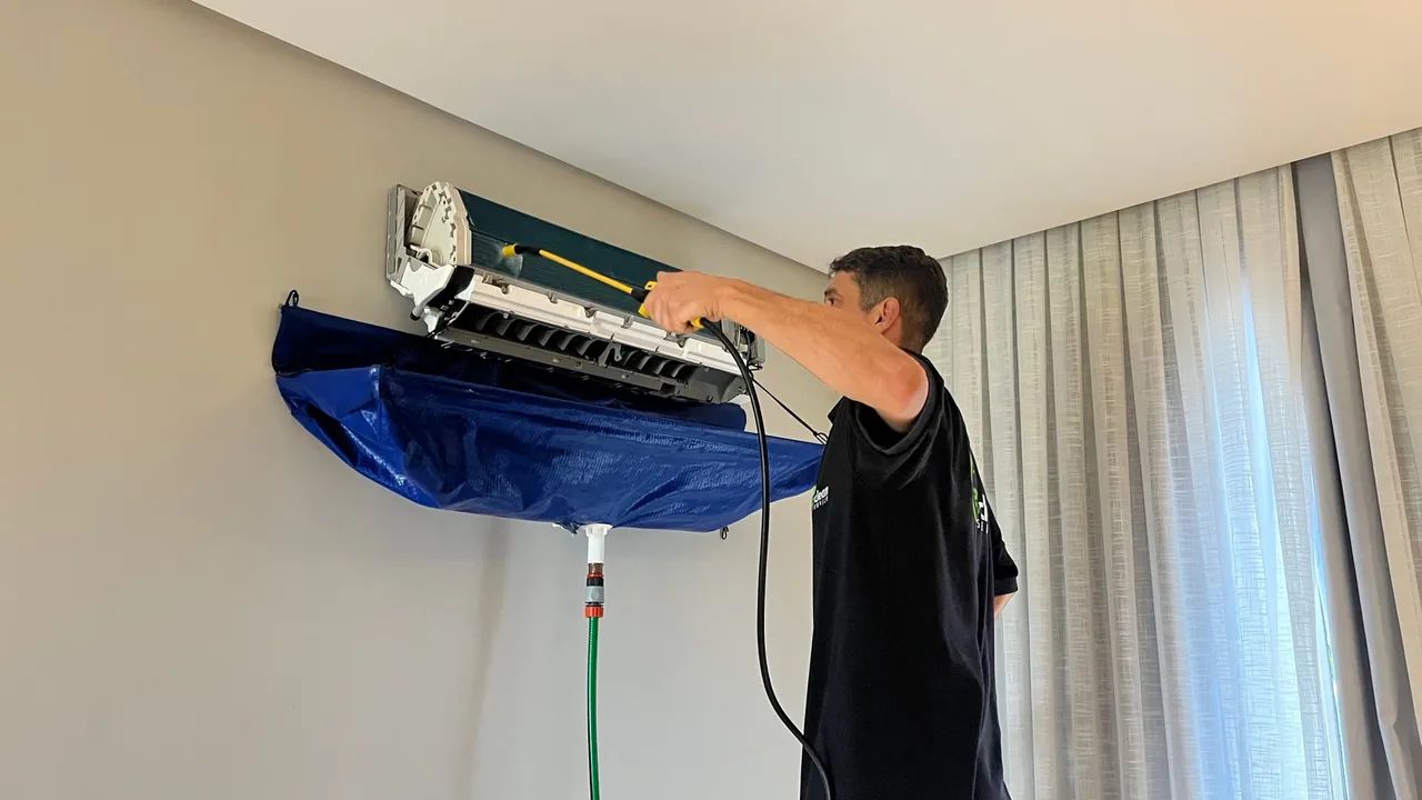 Ar condicionado - manutenção - limpeza  - Foto 2