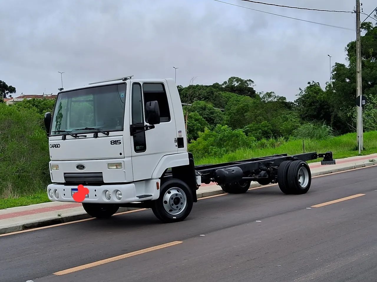 Ford Cargo 815 E  52mil km Original Ano 11/12 Operacional Doc. - Foto 3