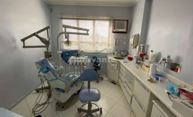 Sala comercial, Gonzaga, Santos. Principal avenida comercial. - Foto 2
