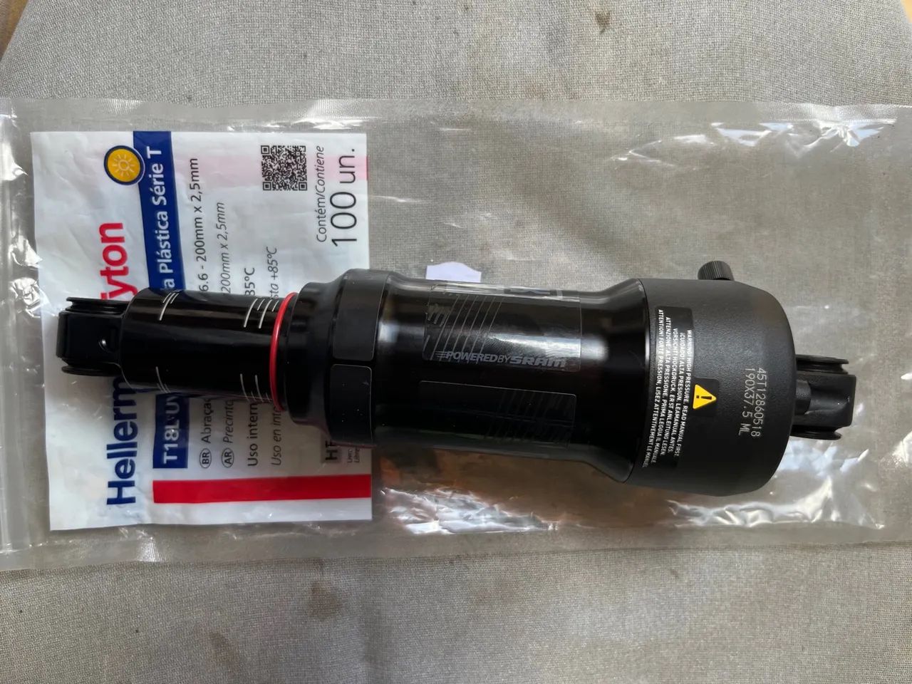 RockShox Deluxe Select RL 190x37,5 sem trava - Foto 2