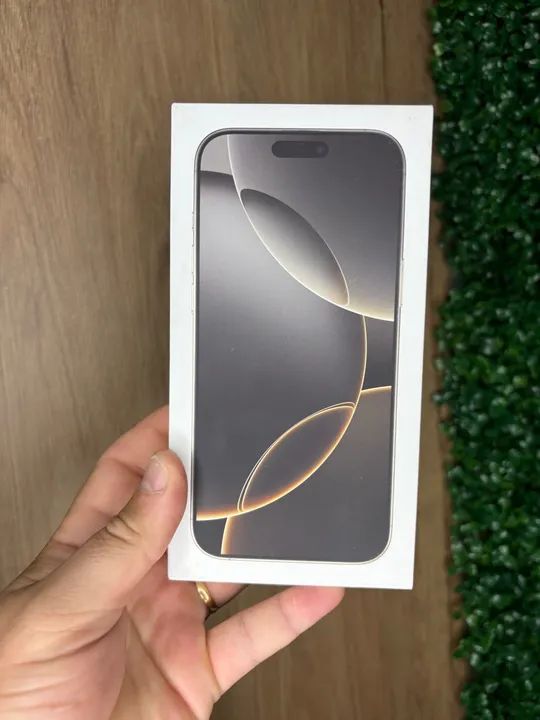 iPhone 16 pro Max 256gb NOVO ( Aceito iPhone e parcelo)