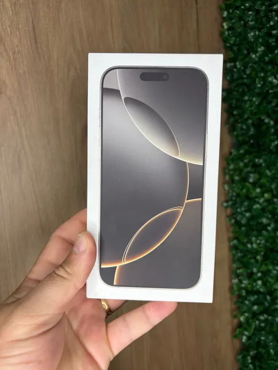 iPhone 16 pro Max 256gb NOVO ( Aceito iPhone e parcelo)