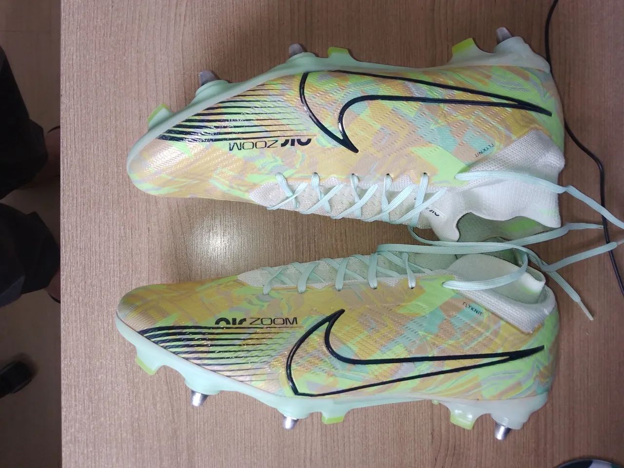 Chuteira Nike - Foto 6