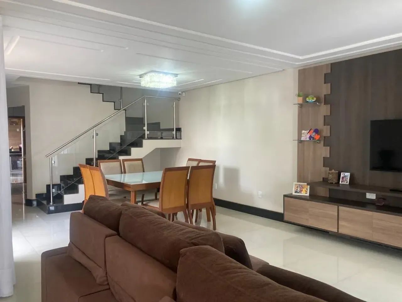 Sobrado espaçoso e moderno no St. João Vaz - Foto 3