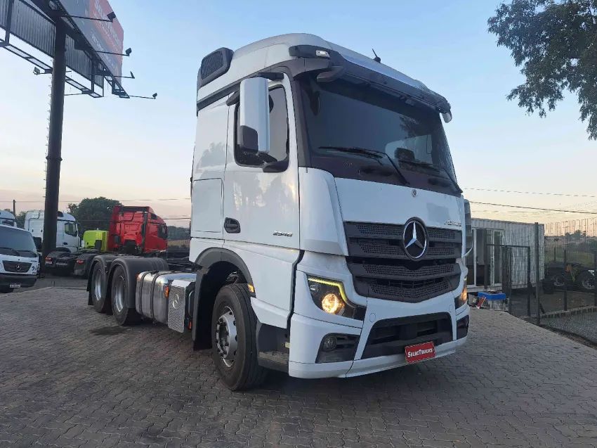 Mercedes-Benz Actros 2548 6x2 2022.