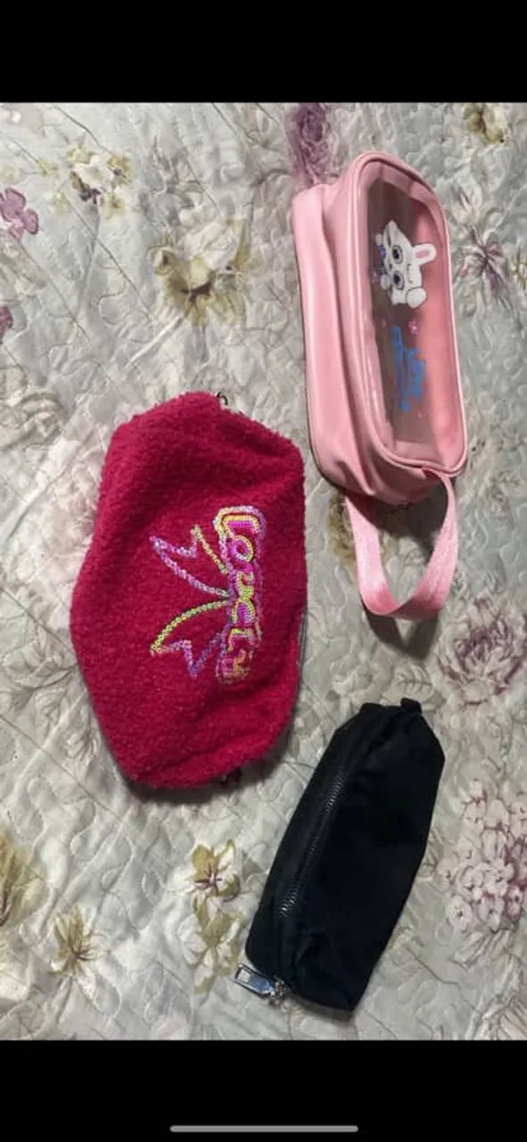  3 Estojo escolar 