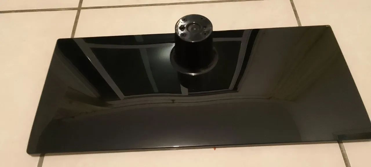 Base pé para televisão 