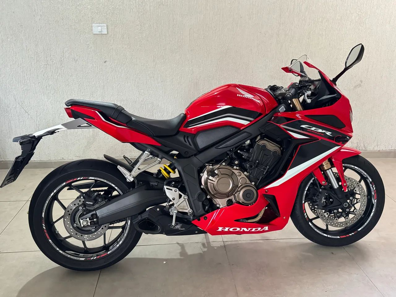 Honda cbr650r 2022 - Baixo KM - IMACULADA  - Foto 2