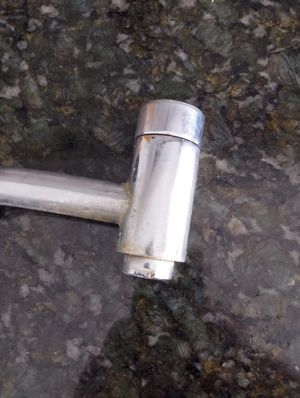 Torneira Cromada para Pia Metal - Foto 2