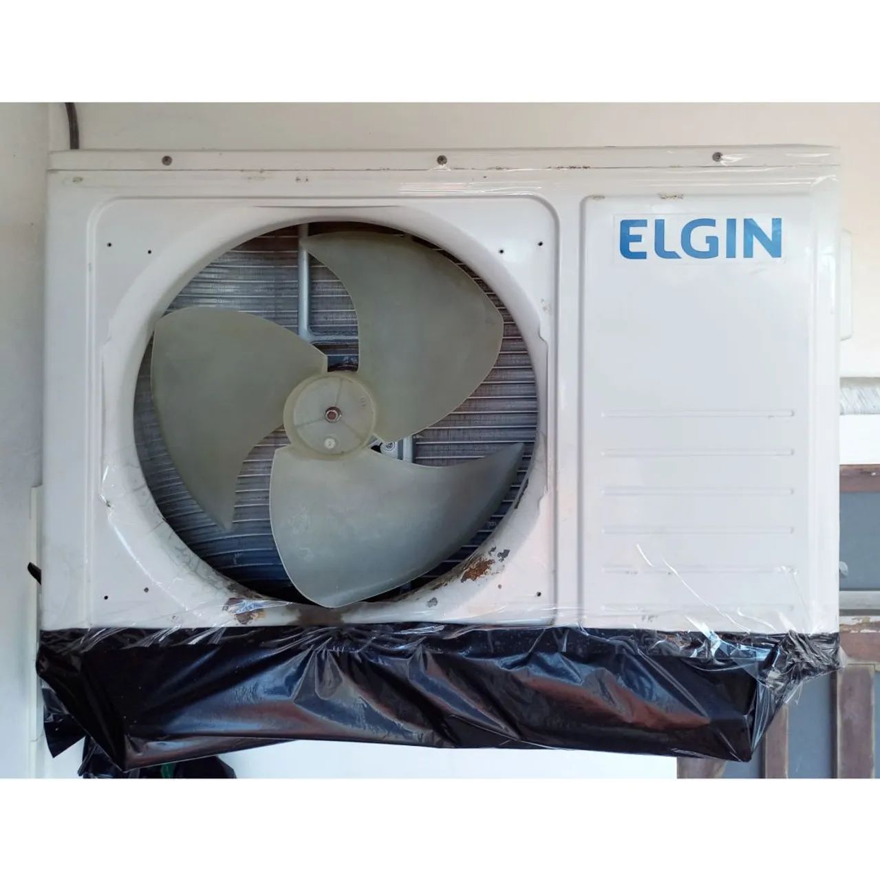 Condensadora Elgin para Split 18000 BTUs. Modelo HAFE18B2NA Frio Eco Logic 220V. - Foto 5