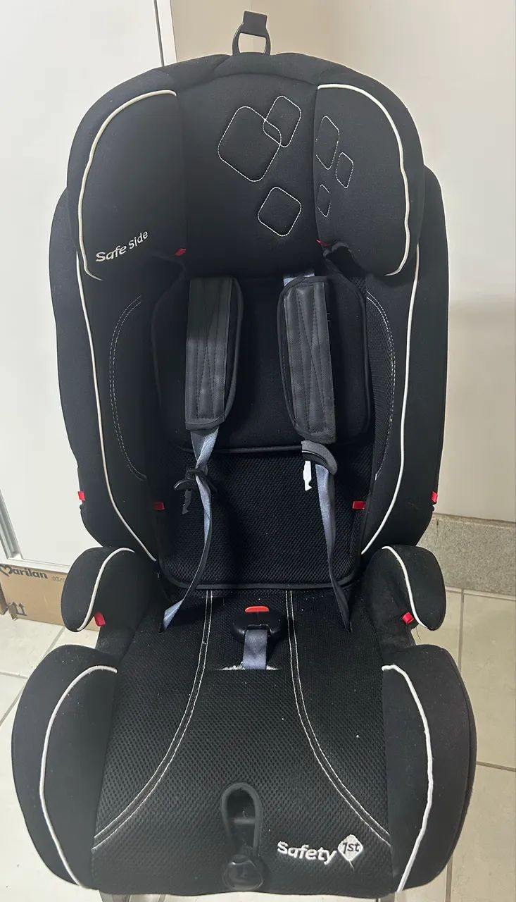 Cadeira de Bebê Safety 1th para automóveis  - Foto 3