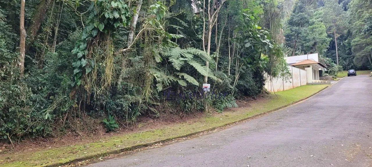 Terreno à venda, 2562 m² por R$ 550.000,00 - Condomínio Alpes da Cantareira - Mairiporã/SP