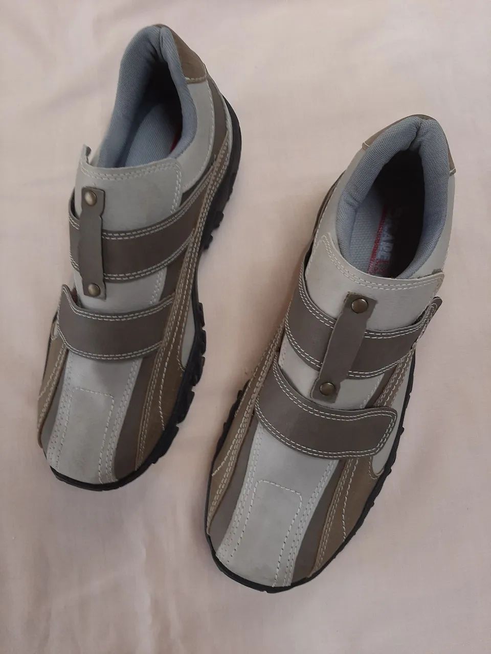 Tênis Casual Masculino Bege/Marrom