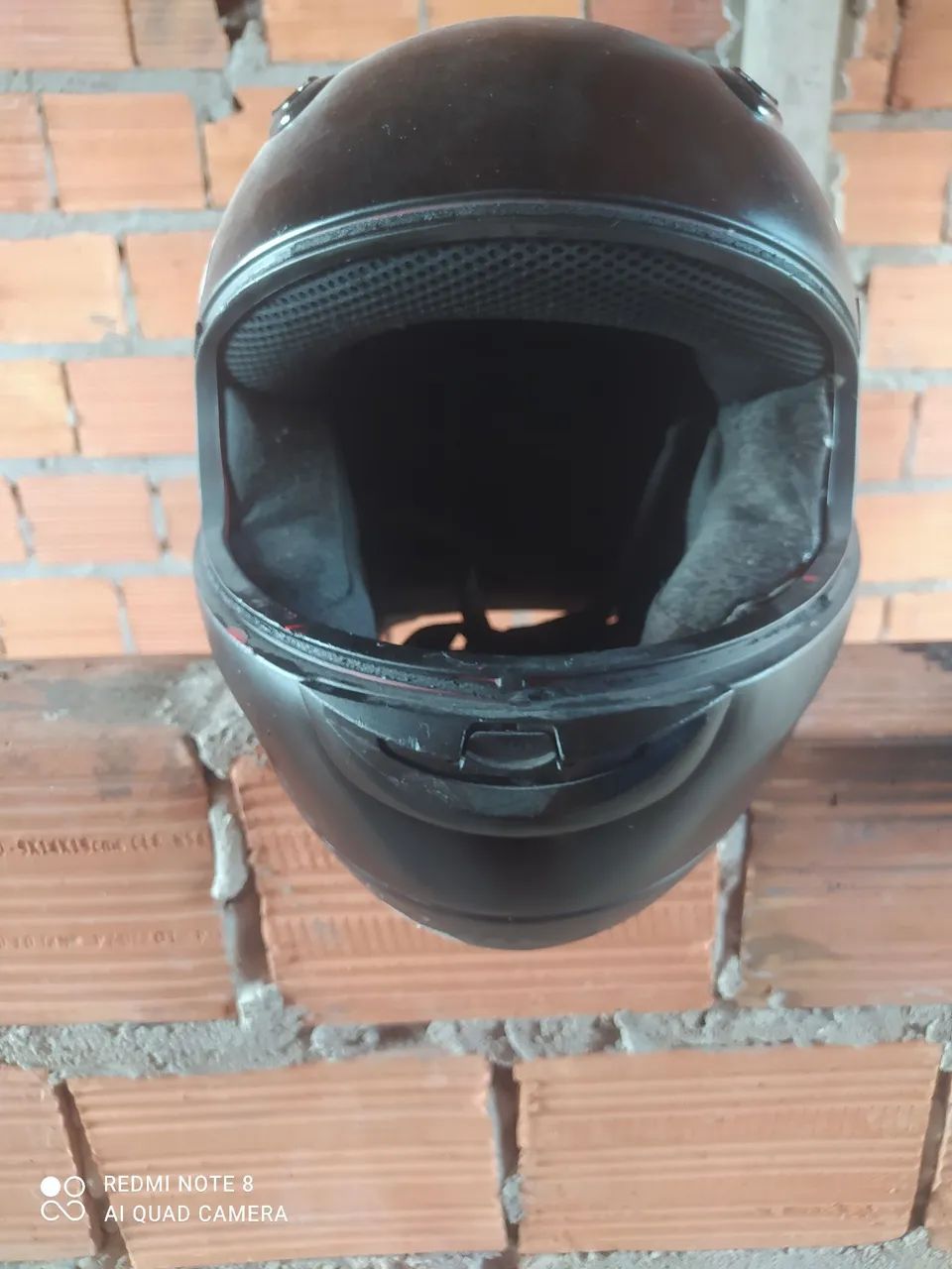 Capacete de Moto personalizado com adesivo do Pikachu - Foto 2