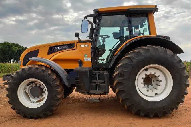 Trator Valtra BH 180 2016. - Foto 5