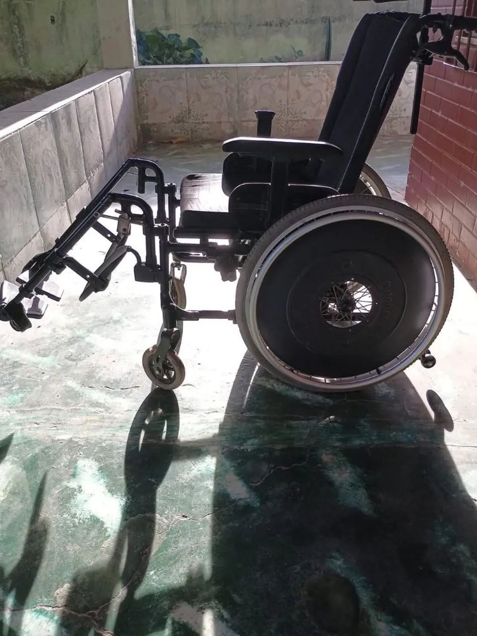 Cadeira de Rodas Ortobras Usada - Foto 5