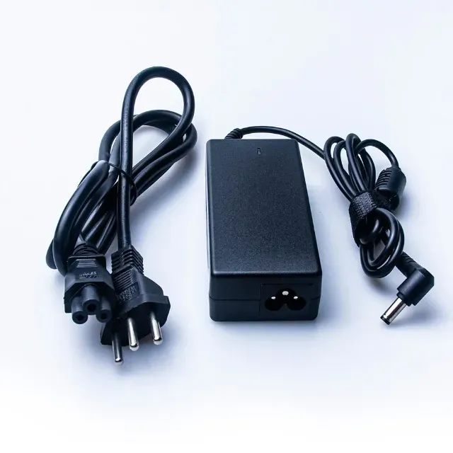 Fonte Carregador para Notebook Acer  19V 3.42A 65W Pino 5.5 X 1.7 mm