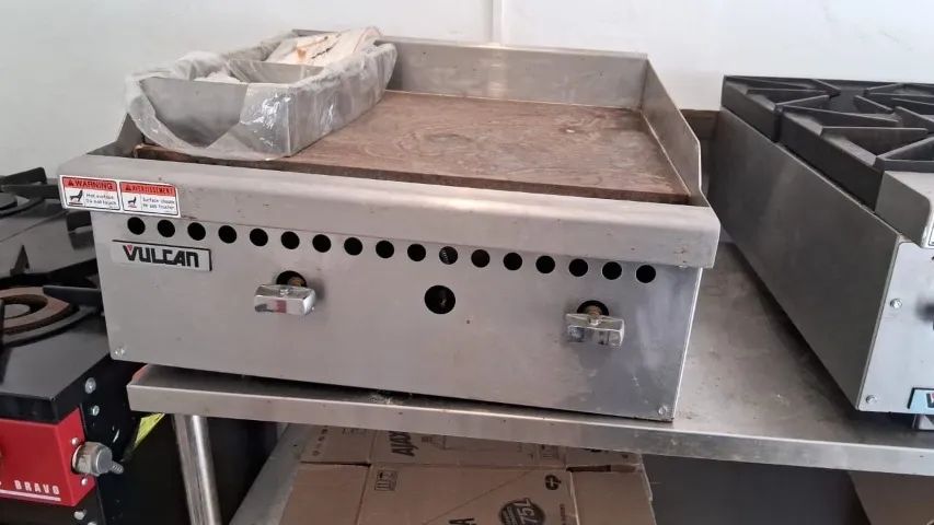 Chapa Bifeteira a Gás Vulcan - Foto 2