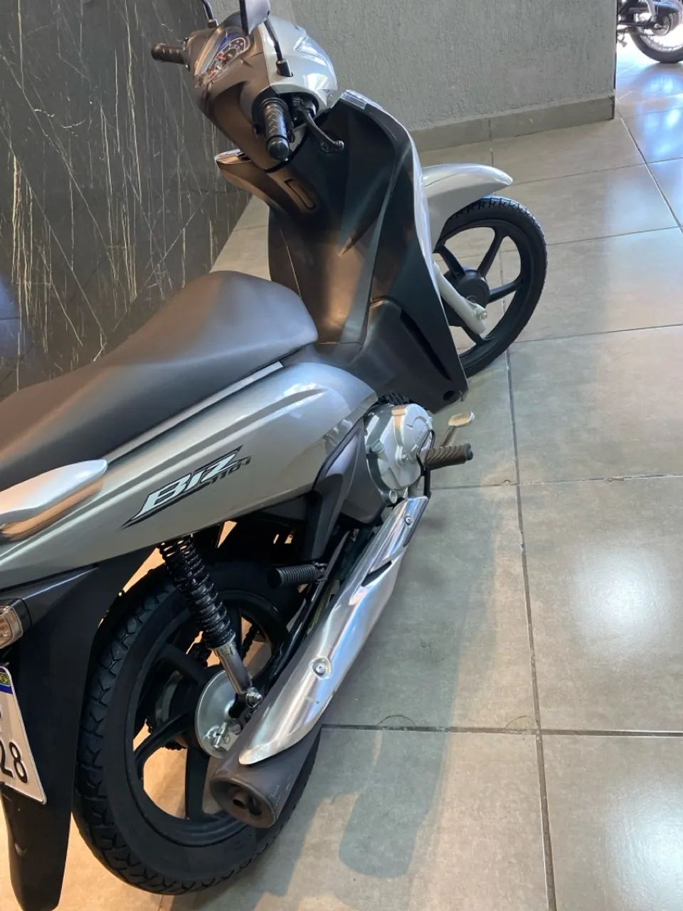 Honda Biz 110 ano 23/23 moto extra  - Foto 4