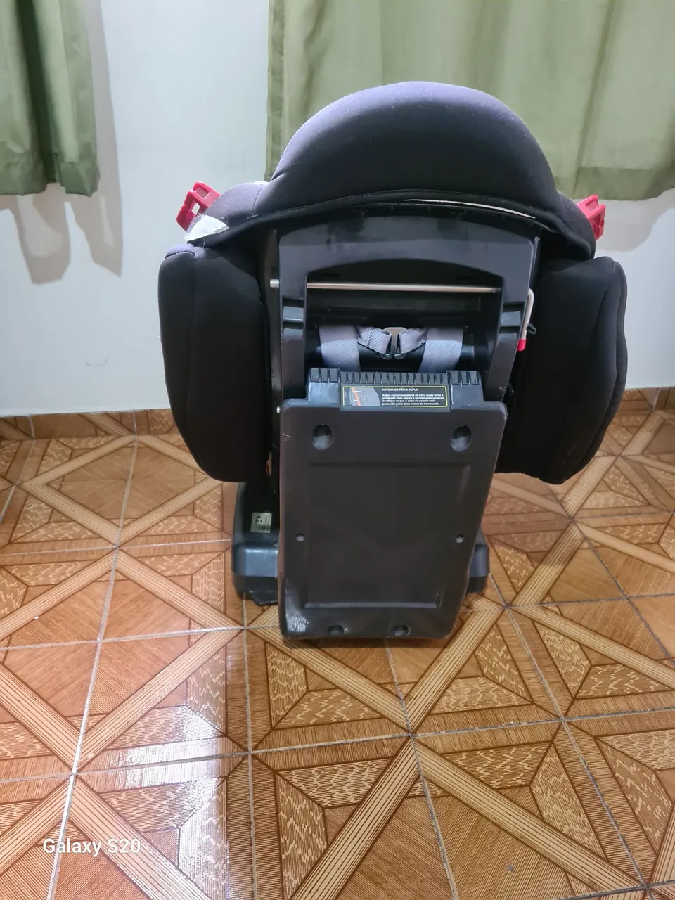 Cadeira Infantil para Carro - Conforto e Segurança