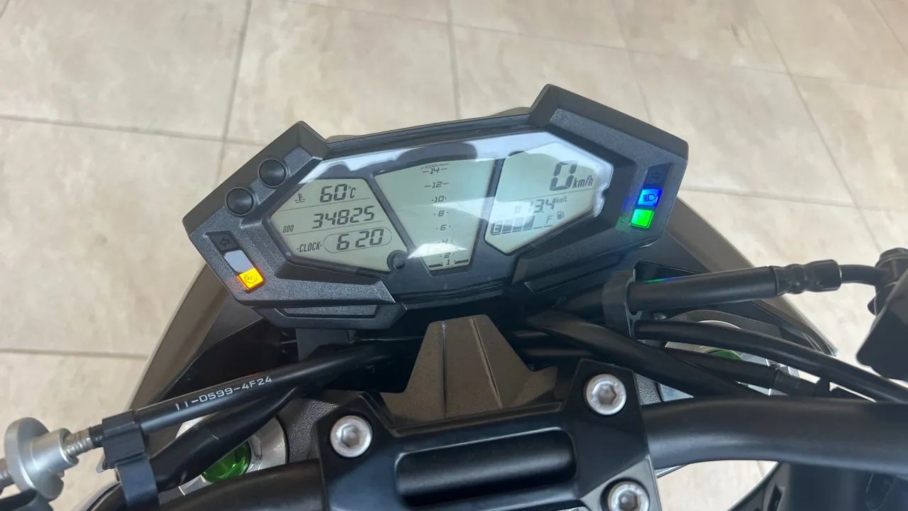 Kawasaki Z800c - Foto 2