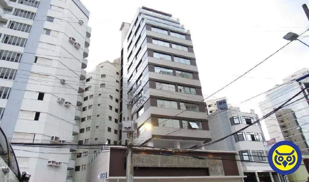 Sala com 49 m² e vaga de garagem à venda no centro de Florianópolis - SC